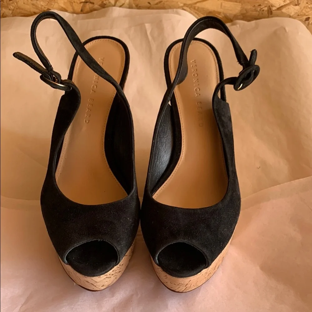 NWT Veronica Beard Dali Suede Peep Toe Wedge Sandals Size 8.5